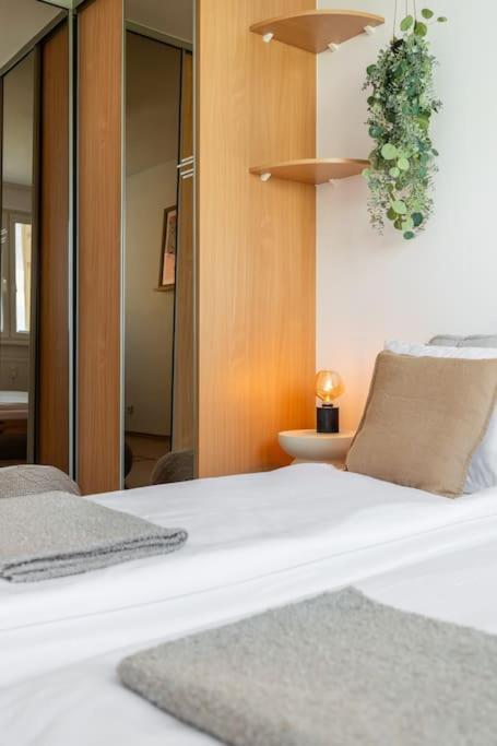 Duna Retreat: City Serenity Братислава Екстер'єр фото